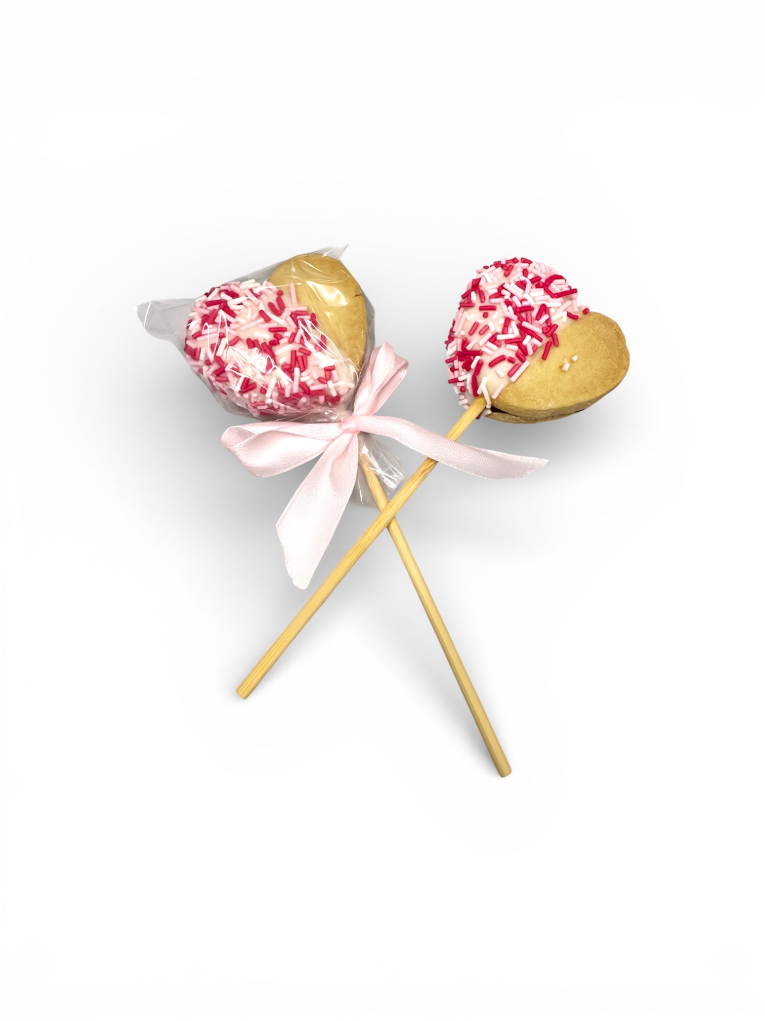 ❤️ Valentine’s Gift Box – Strawberry Heart 🍓 - GreenIsland Bakery