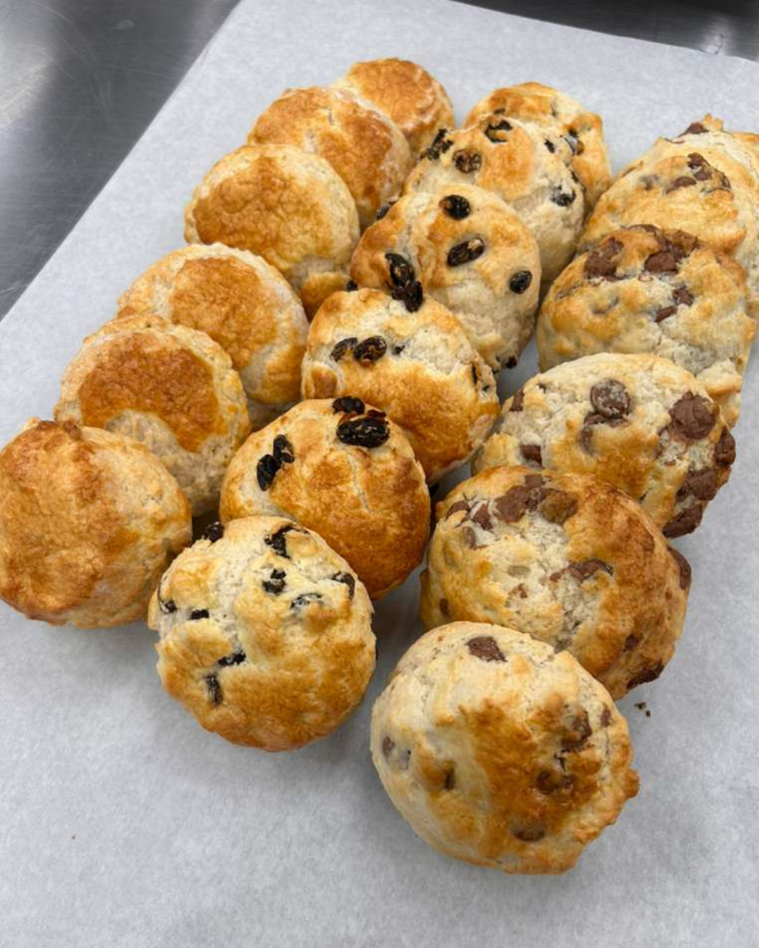 Assorted Scones Gift Box - GreenIsland Bakery
